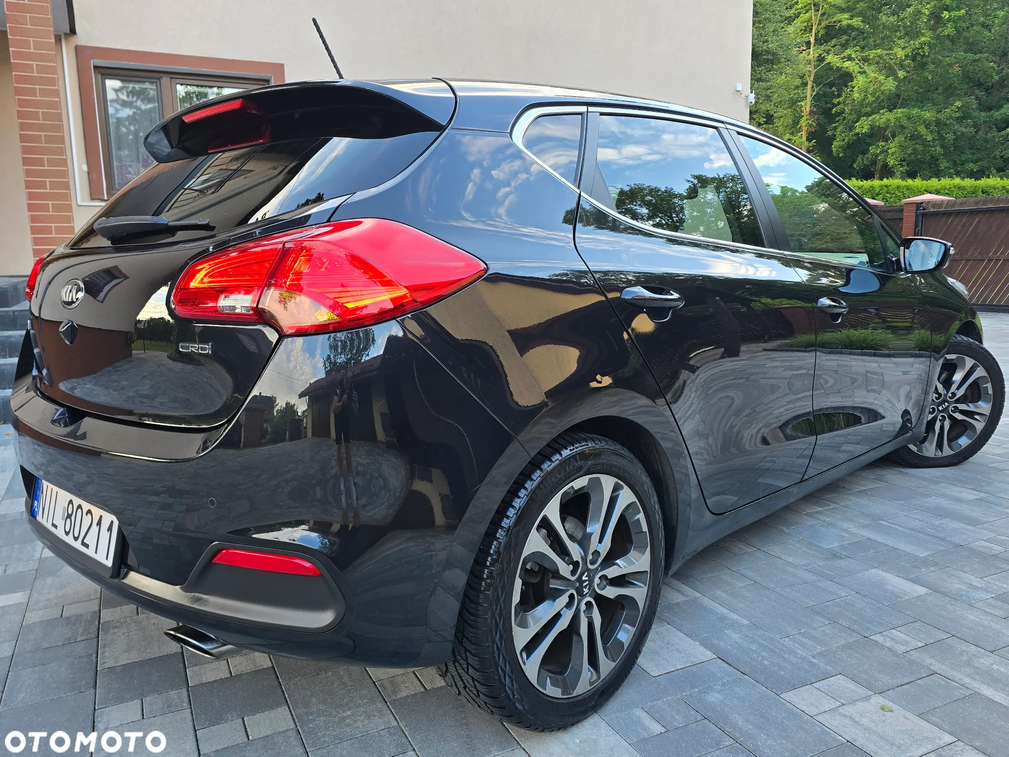 Kia Ceed 1.6 CRDi 128 Platinum Edition - 4