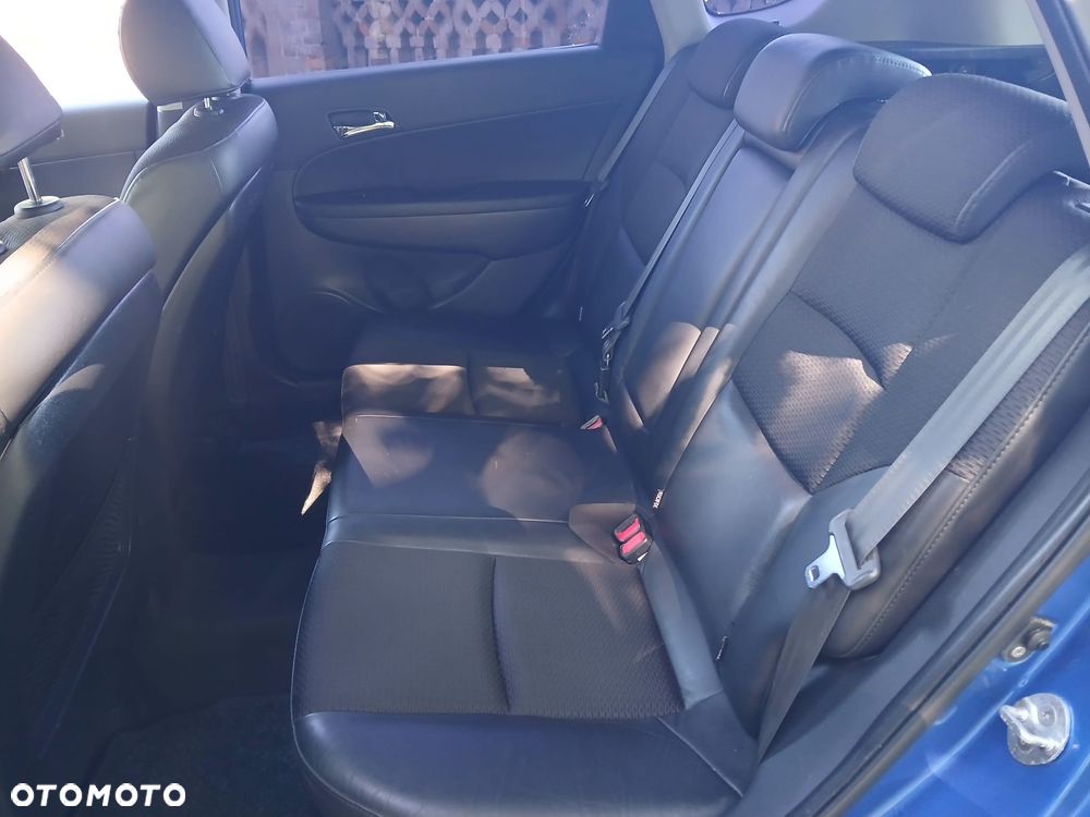Hyundai i30 - 17
