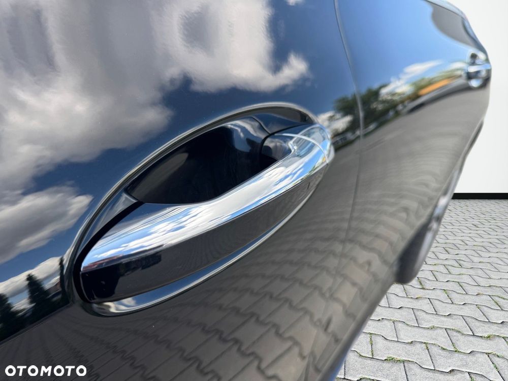 Mercedes-Benz CLA - 18