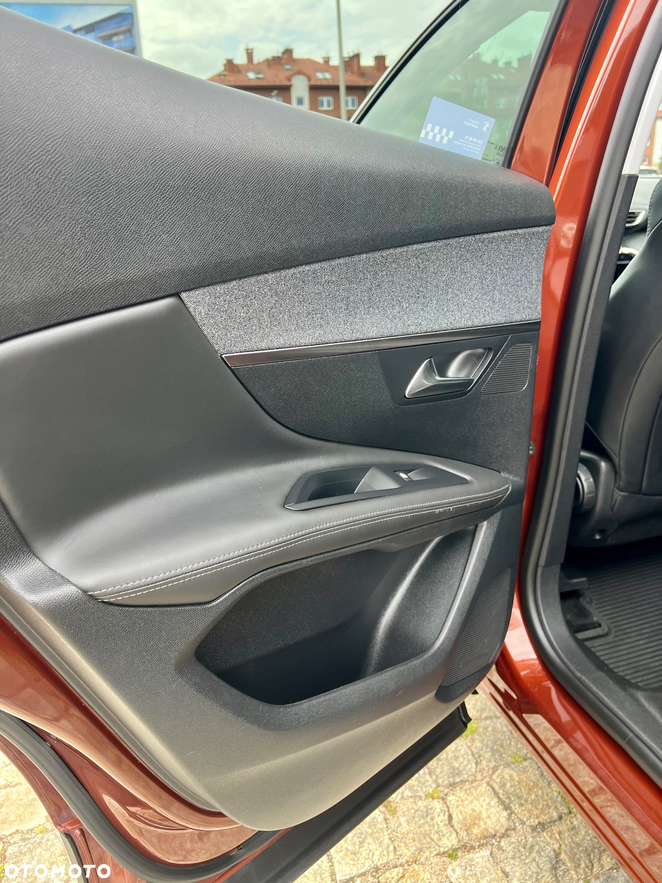 Peugeot 3008 2.0 BlueHDi Allure S&S - 21