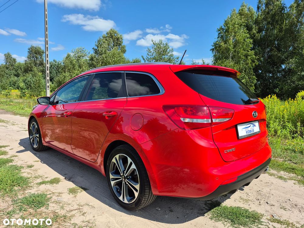 Kia Ceed 1.6 CRDi 136 ISG GT Line - 5