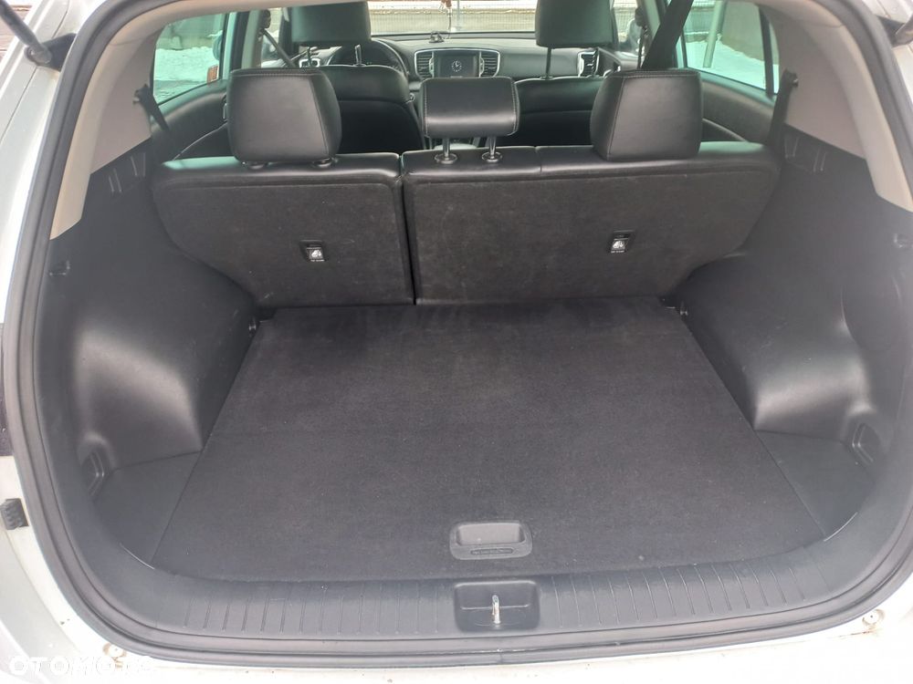 Kia Sportage 1.6 GDI Business Line 2WD - 11