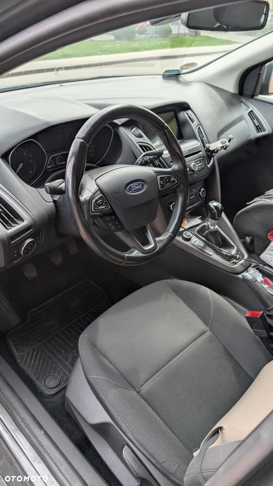 Ford Focus - 5