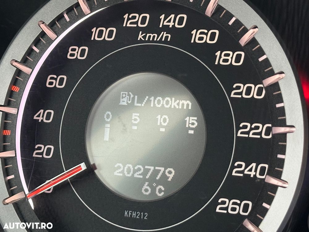 Honda Accord 2.0 Elegance Advantage - 15