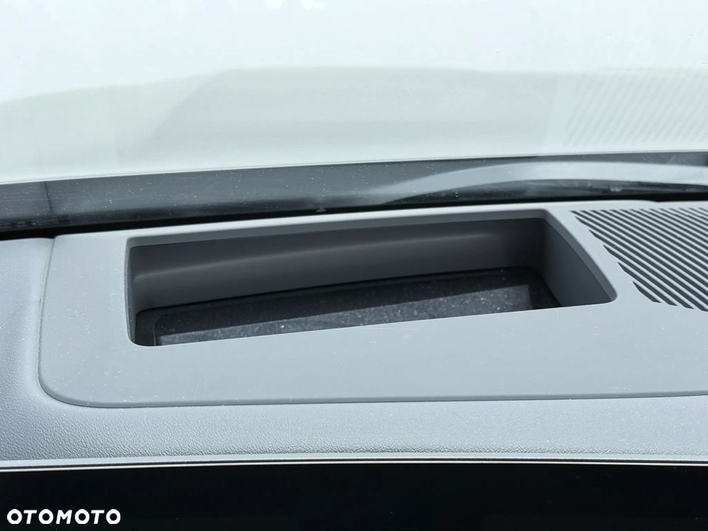 BMW Seria 5 520d xDrive - 25