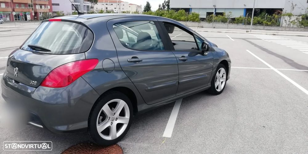 Peugeot 308 1.6 HDi Executive - 2