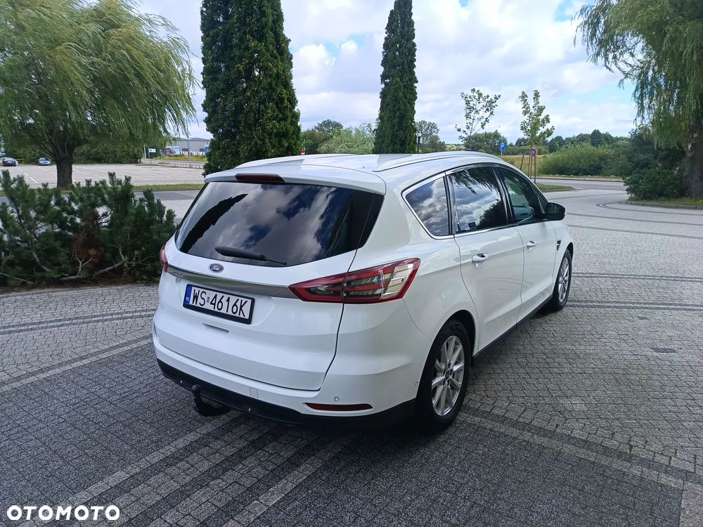 Ford S-Max 2.0 TDCi Titanium PowerShift - 6