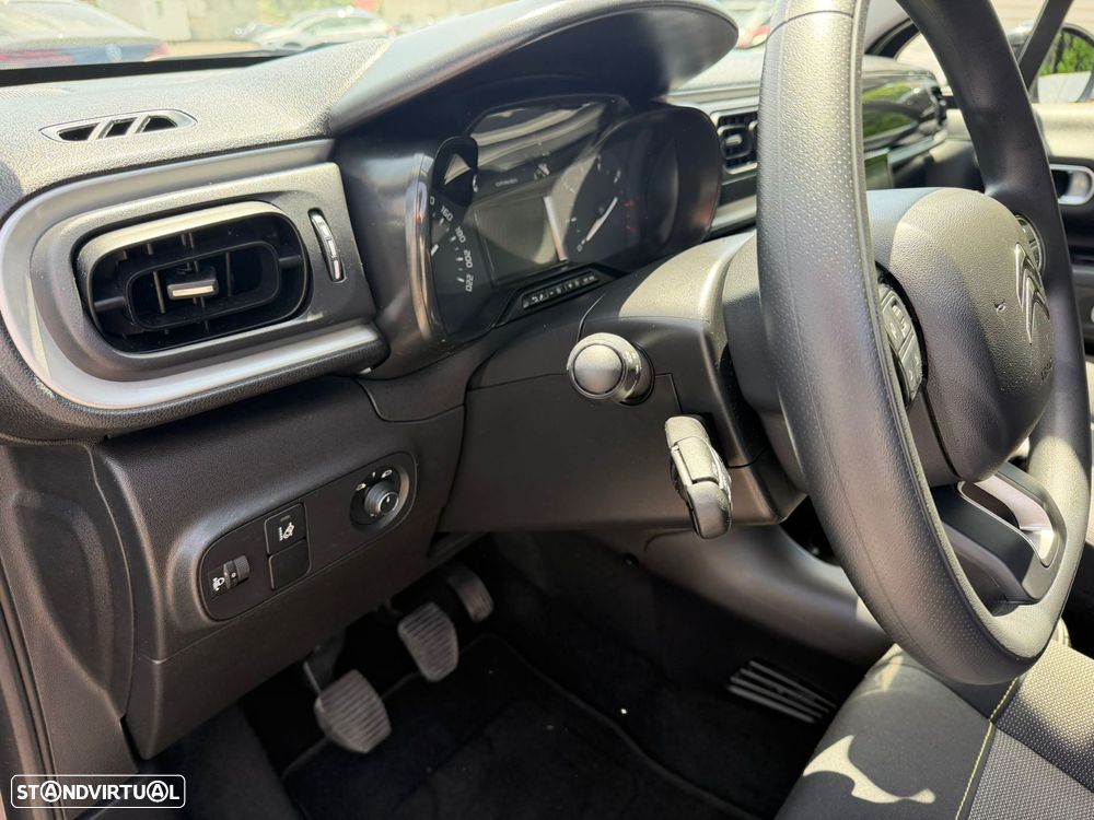 Citroën C3 1.2 PureTech Shine - 31