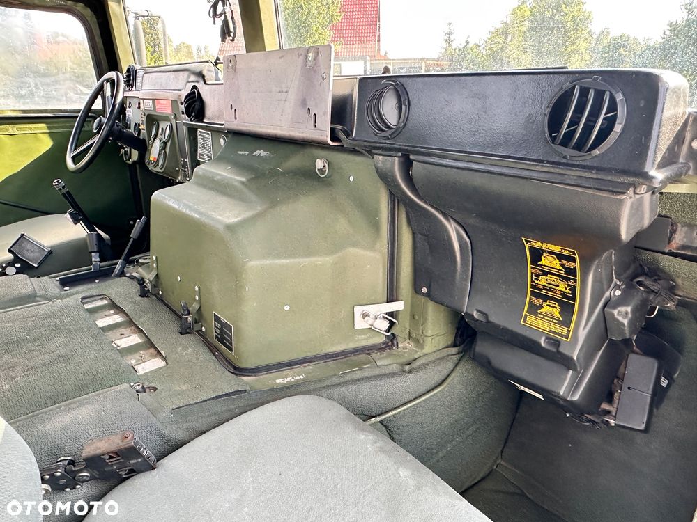 Hummer H1 - 19