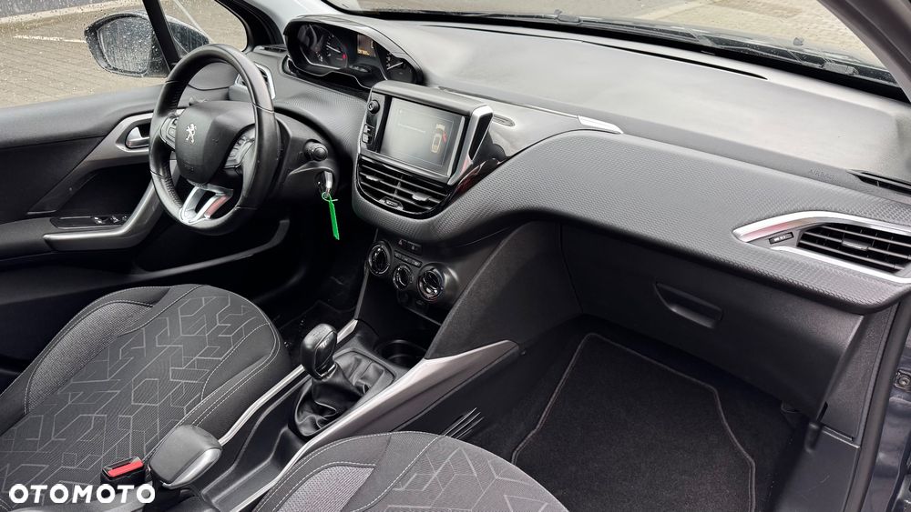 Peugeot 2008 BlueHDi 100 Active - 15