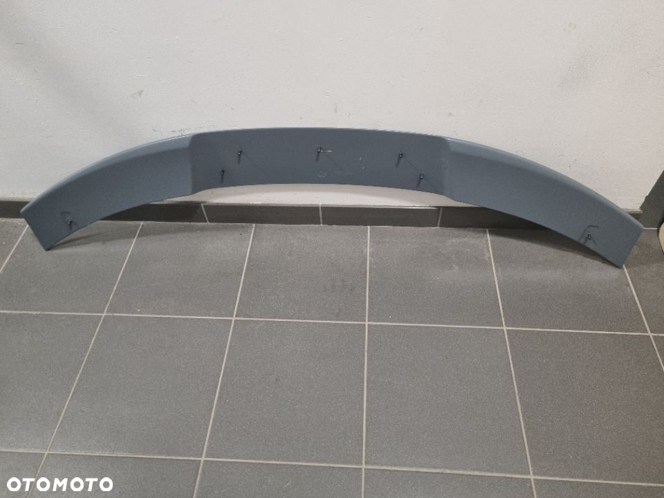 Aston Martin Vantage V12 Spoiler klapy - 2