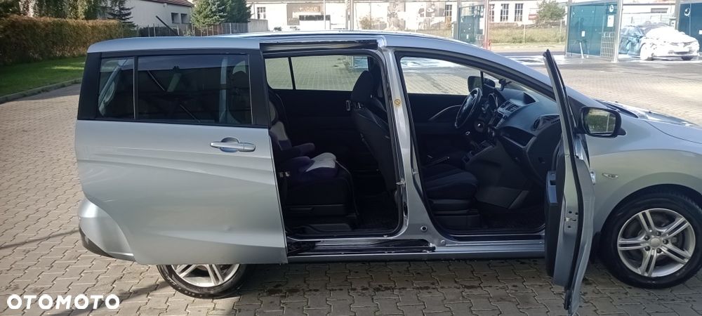 Mazda 5 - 5