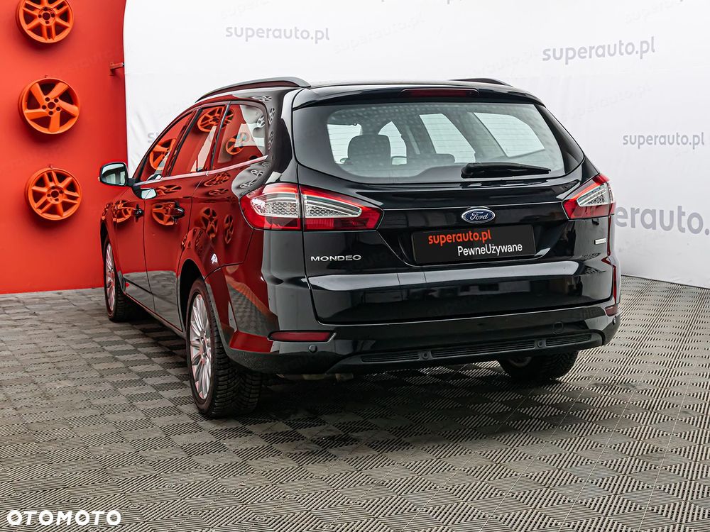Ford Mondeo - 27