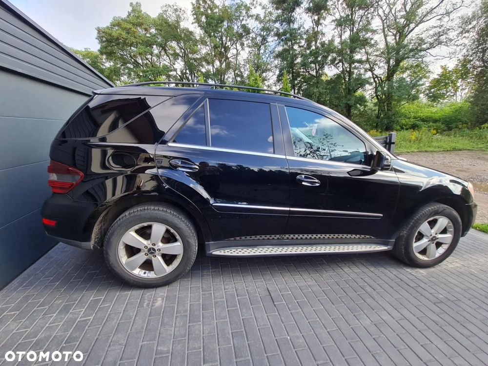 Mercedes-Benz ML 350 4-Matic - 8