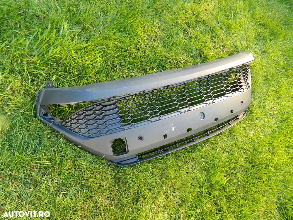 Grila bara fata Toyota C-HR , CH-R ,CHR  model 2020-2022 cod 52129F4110 - 6