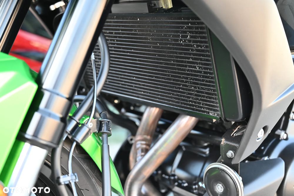 Kawasaki Versys 650 - 25