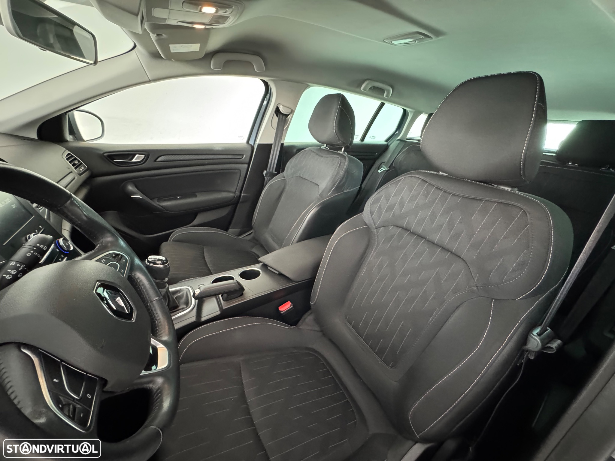 Renault Mégane Sport Tourer 1.3 TCe Limited - 9
