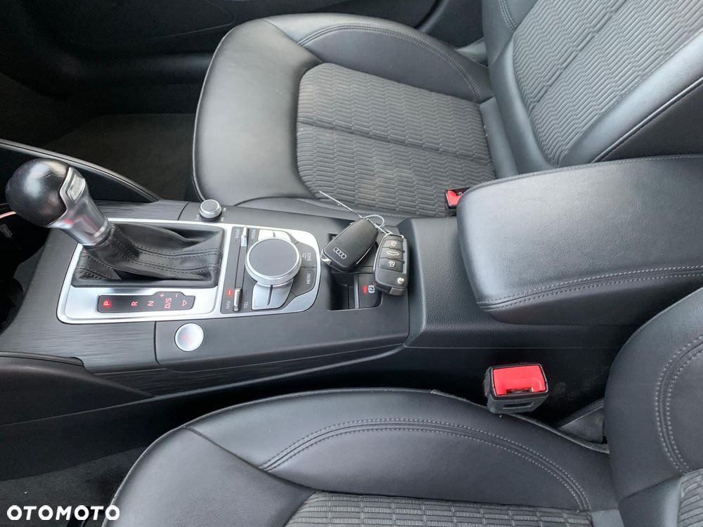 Audi A3 Sportback - 21