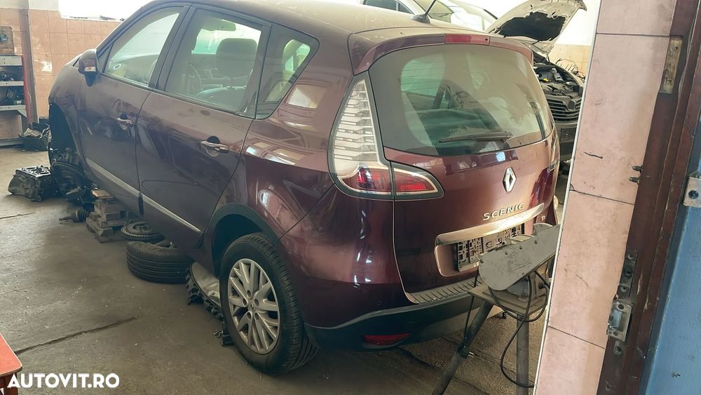 Dezmembrez piese Scenic 3 2013 - 4