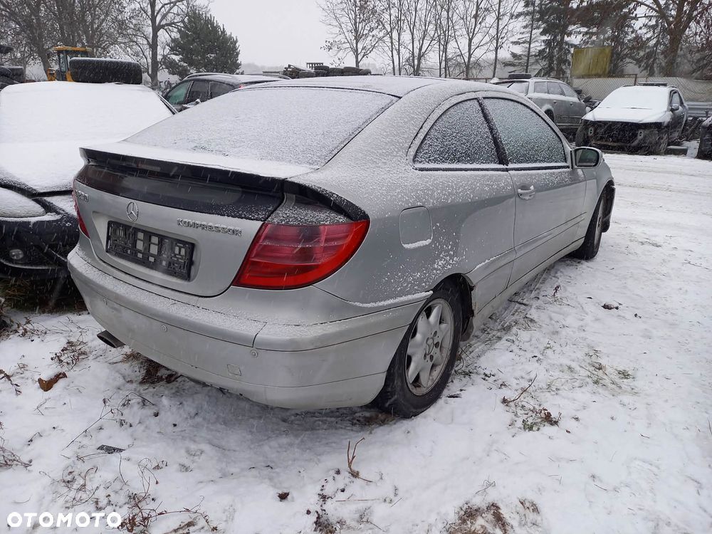 Części Mercedes Klasa C W203 Coupe W203 2.3 ( C230 Kompressor ) 197KM 145kW 2001-2002 - 1