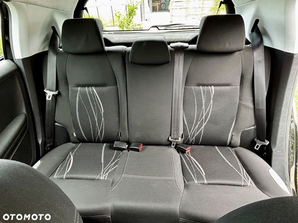 Peugeot 208 1.5 BlueHDi Allure S&S - 12