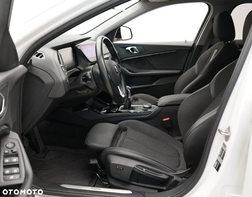 BMW Seria 1 - 14