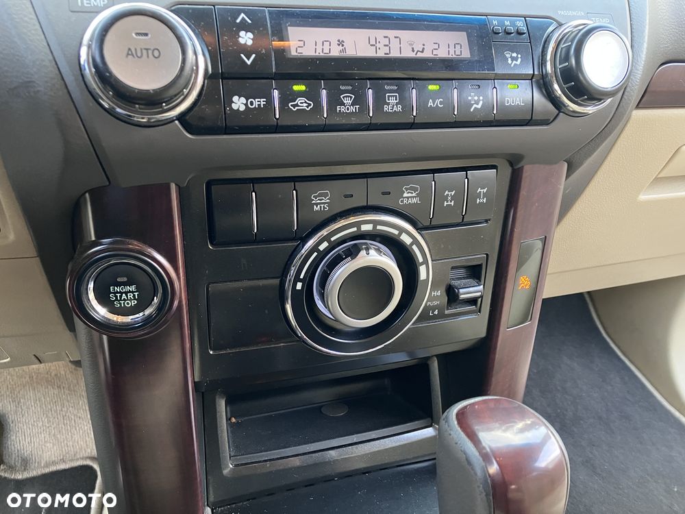 Toyota Land Cruiser LC 4.0 V6 Invincible - 8