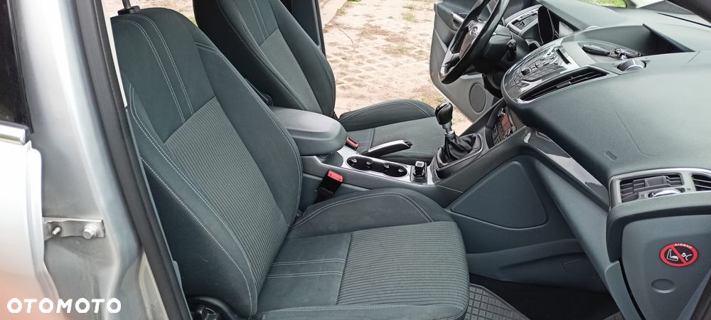 Ford C-MAX 1.6 TDCi Titanium - 25