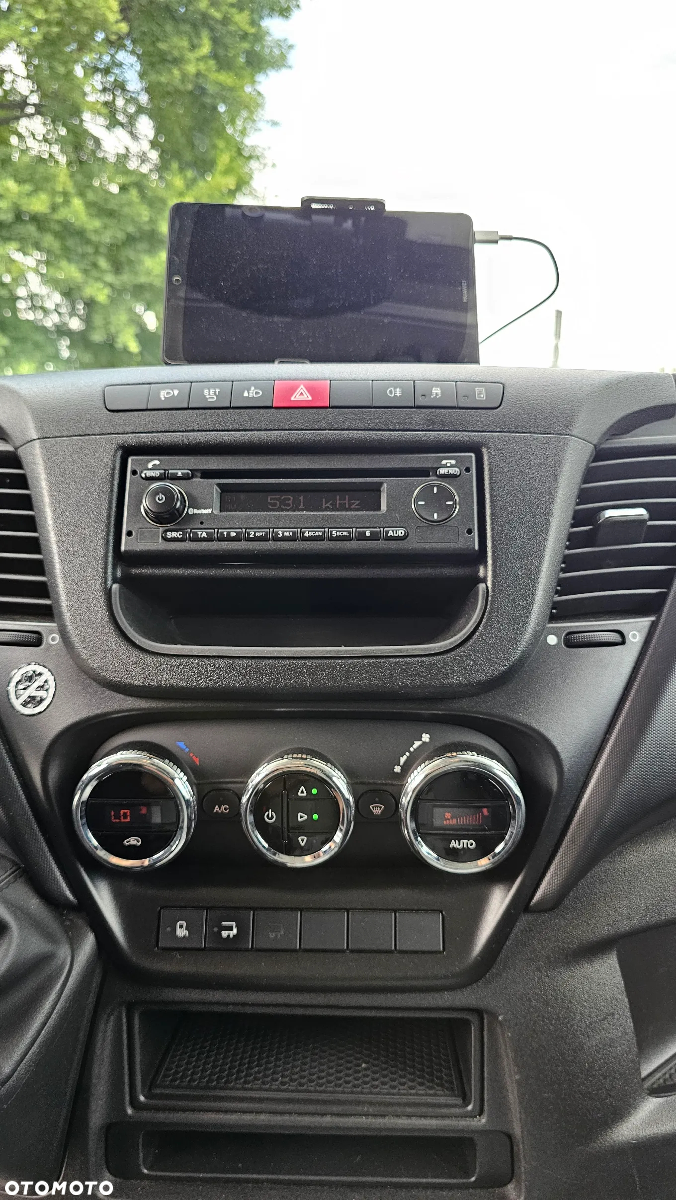 Iveco DAILY 35C16 Automat  Klima Webasto Winda Fvat 23% - 17