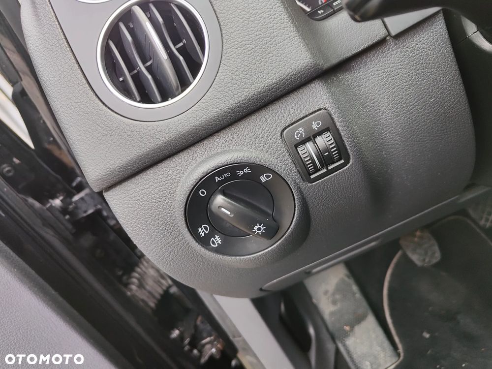 Volkswagen Golf Plus 1.4 TSI United - 18