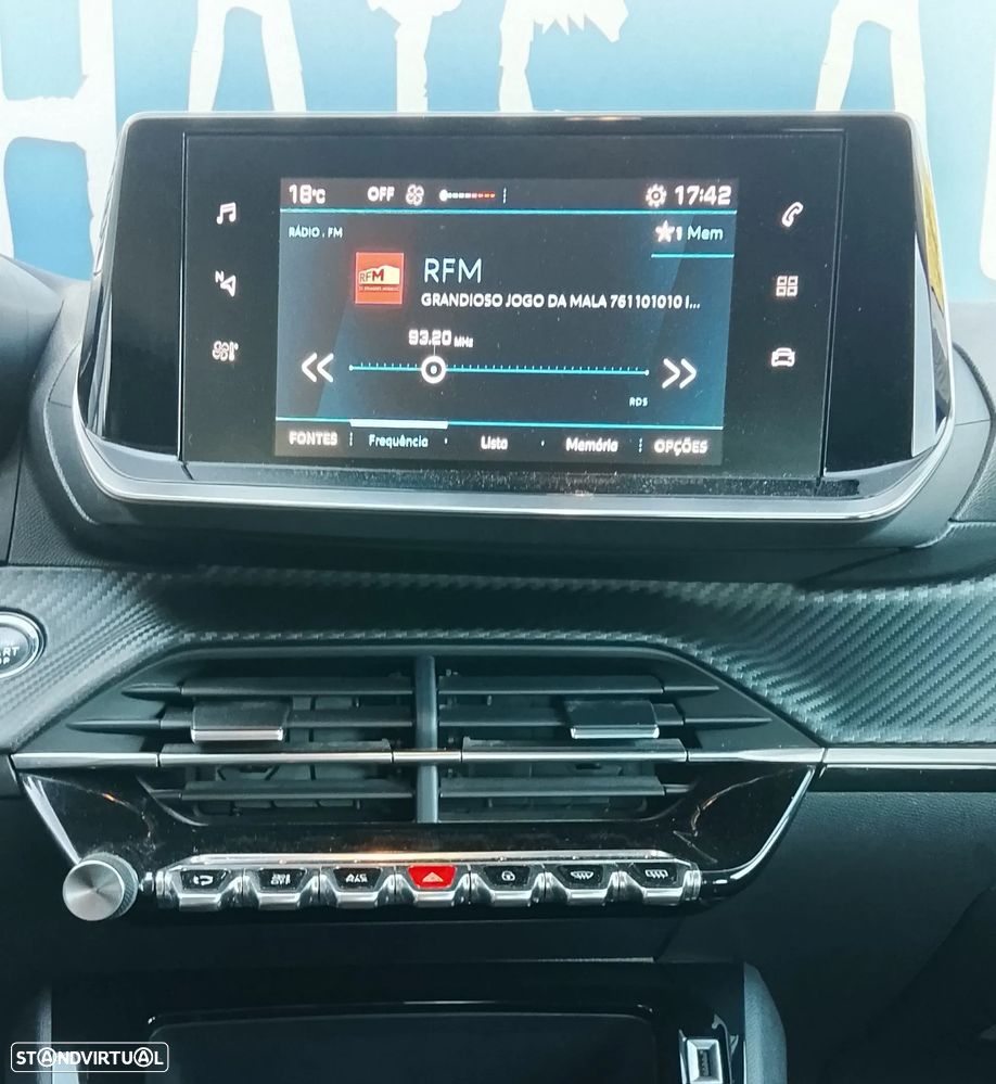 Peugeot 208 1.2 PureTech Active - 12