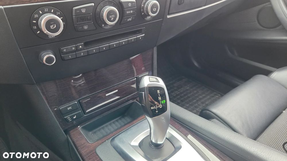 BMW Seria 5 - 11