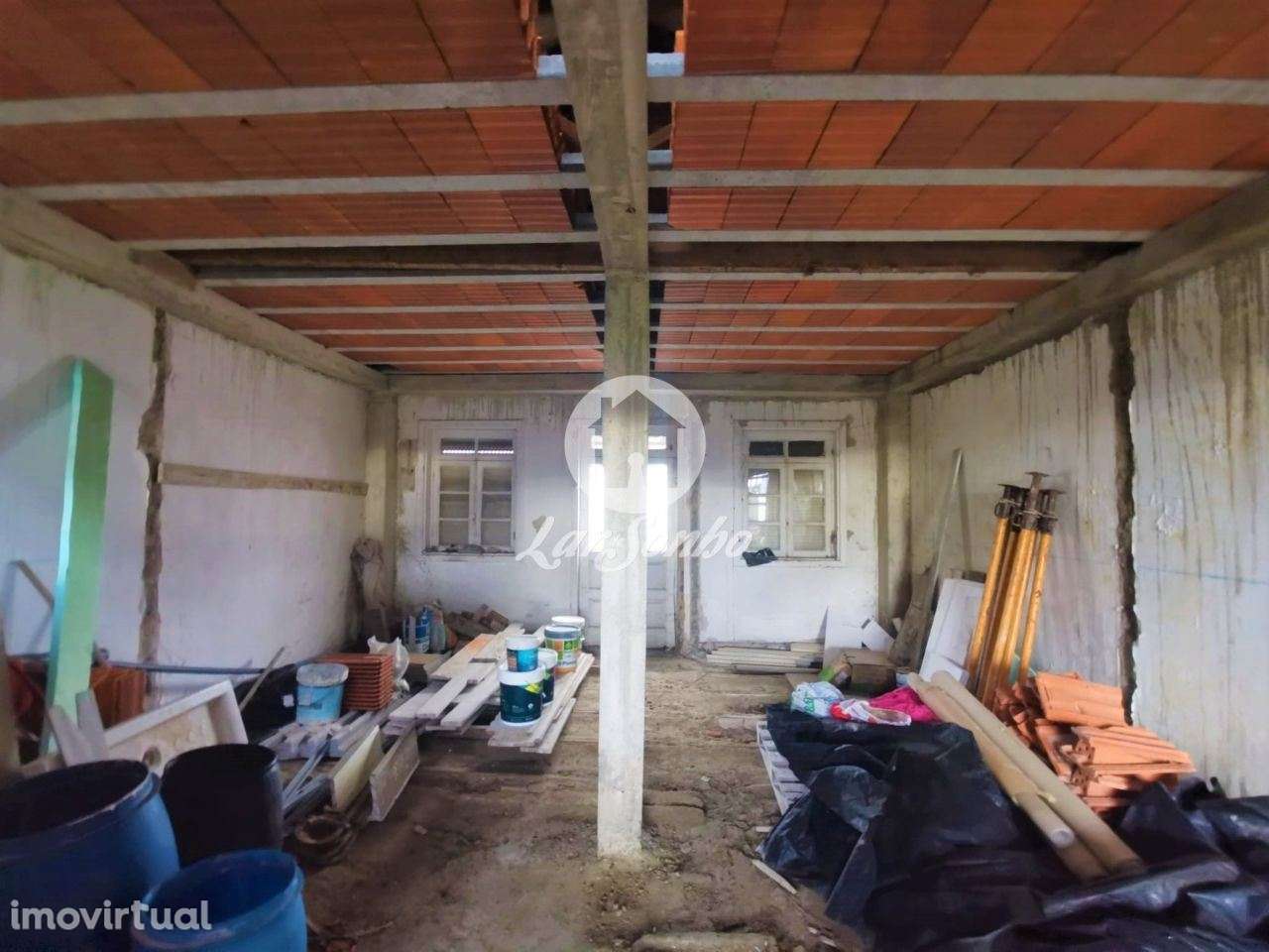 Moradia r/c M3 para recuperar a 600m da praia de Labruge - Grande imagem: 5/16