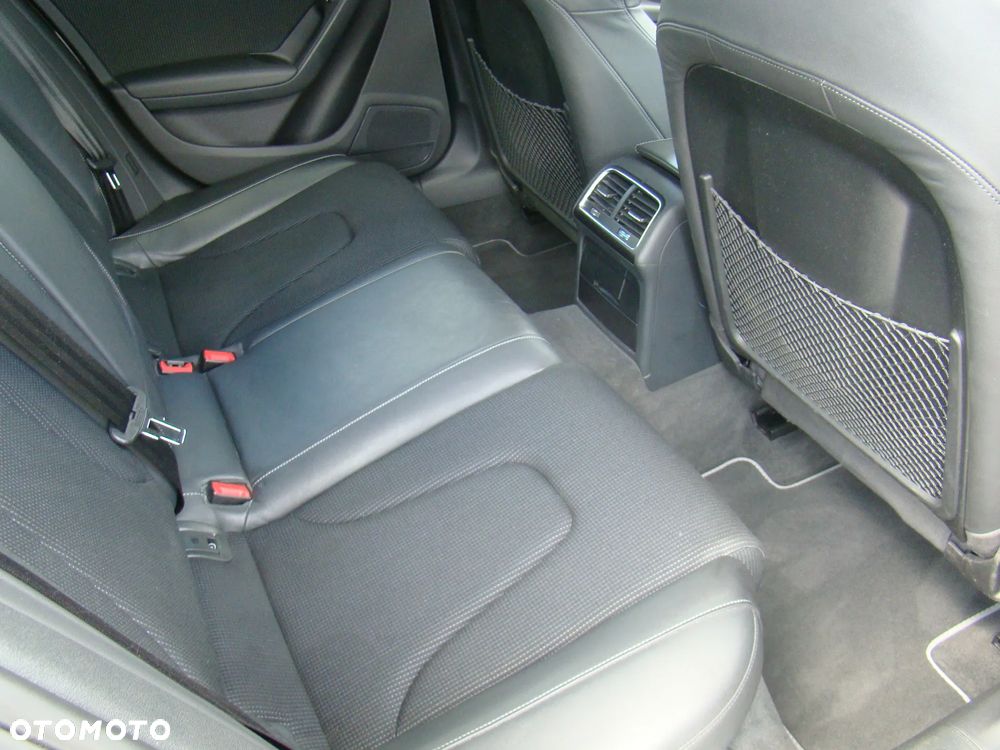 Audi A4 Avant 1.8 TFSI S line Sportpaket - 32