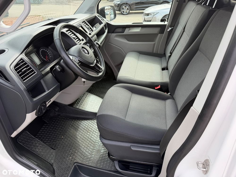 Volkswagen Transporter T6 - 17
