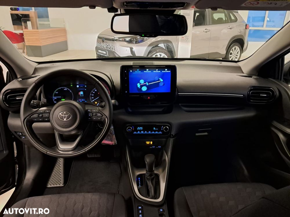 Toyota Yaris 1.5 VVT-i HSD Eco - 10