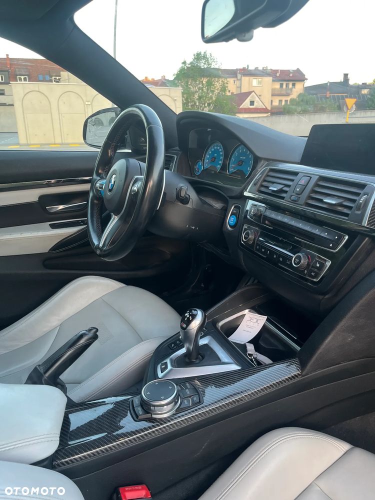 BMW M4 DKG - 36