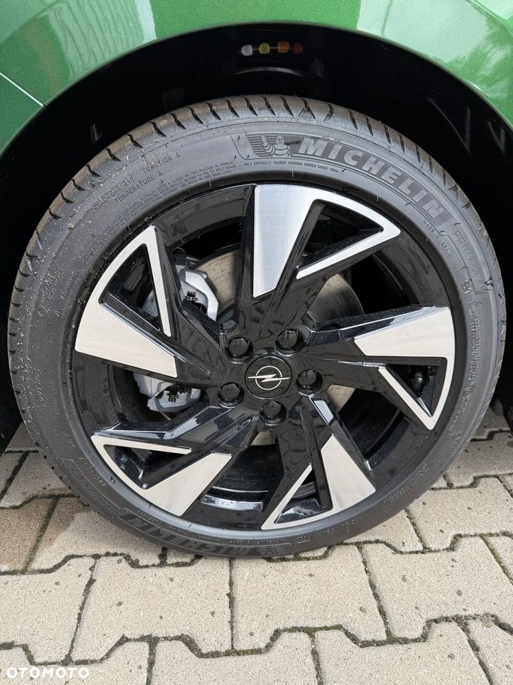 Opel Astra 1.2 T mHEV GS S&S eDTC - 33