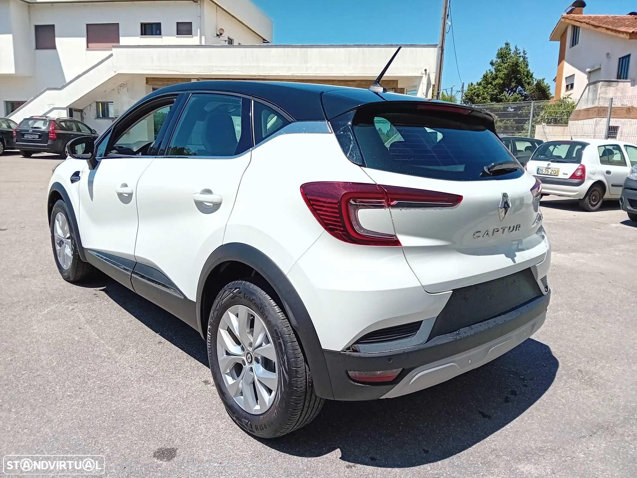 Renault Captur 1.0 TCe Intens - 4