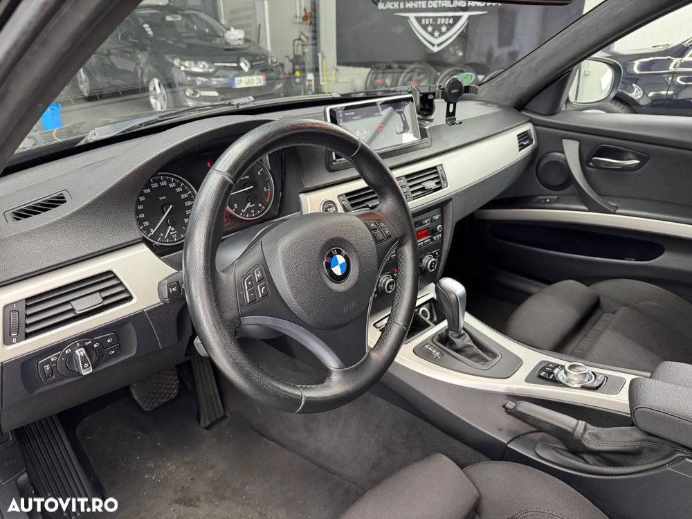 BMW Seria 3 320d DPF Aut. Edition Sport - 19