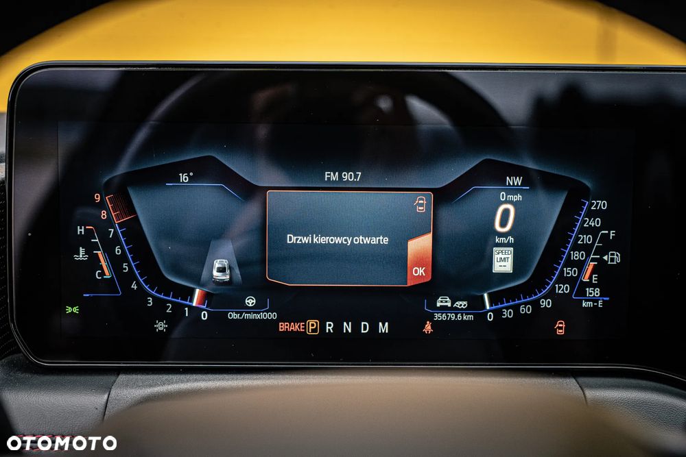 Ford Mustang 5.0 V8 GT - 29