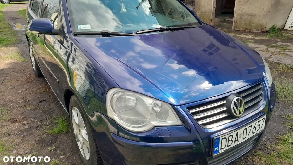 Volkswagen Polo - 1