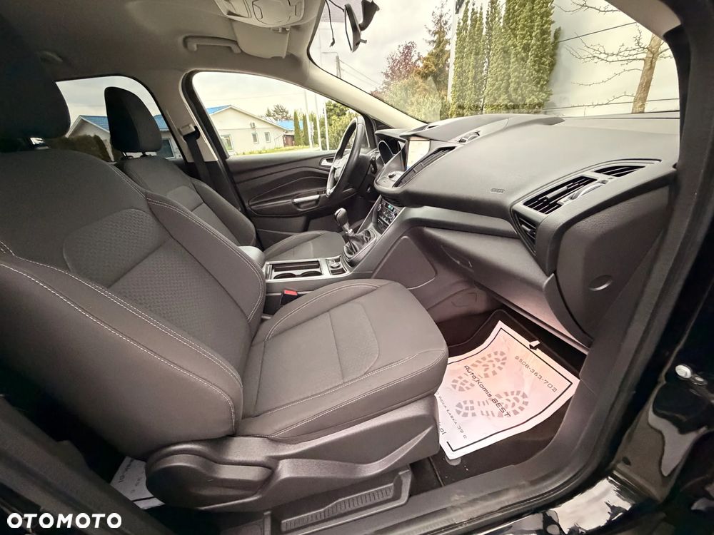 Ford Kuga 1.5 EcoBoost FWD Titanium ASS - 4