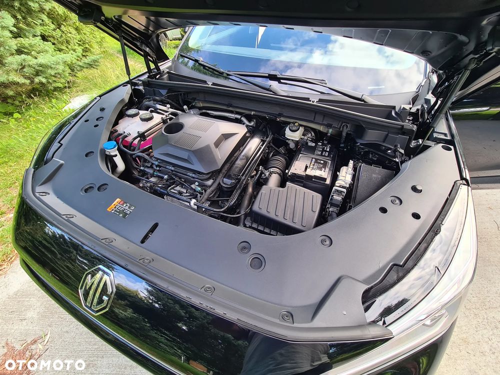 MG HS 1.5 T-GDI Excite DCT - 31
