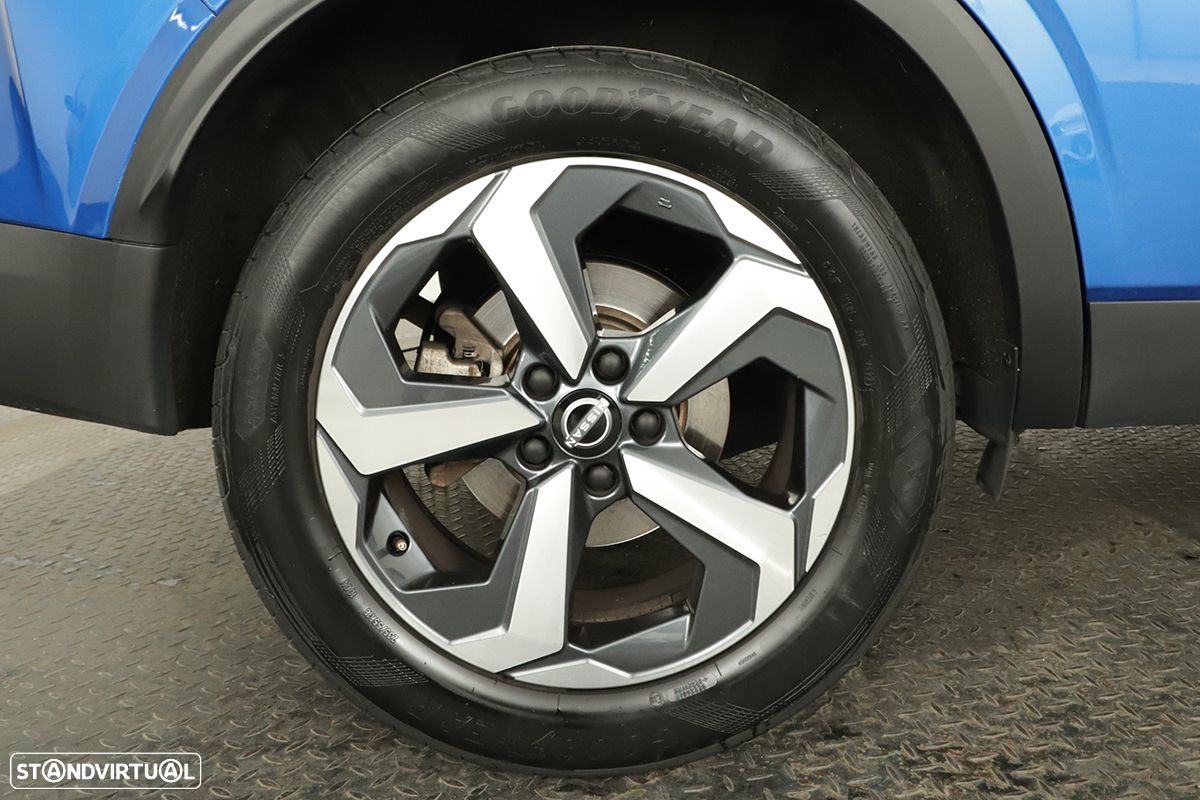 Nissan Qashqai 1.3 DIG-T N-Connecta Xtronic - 5