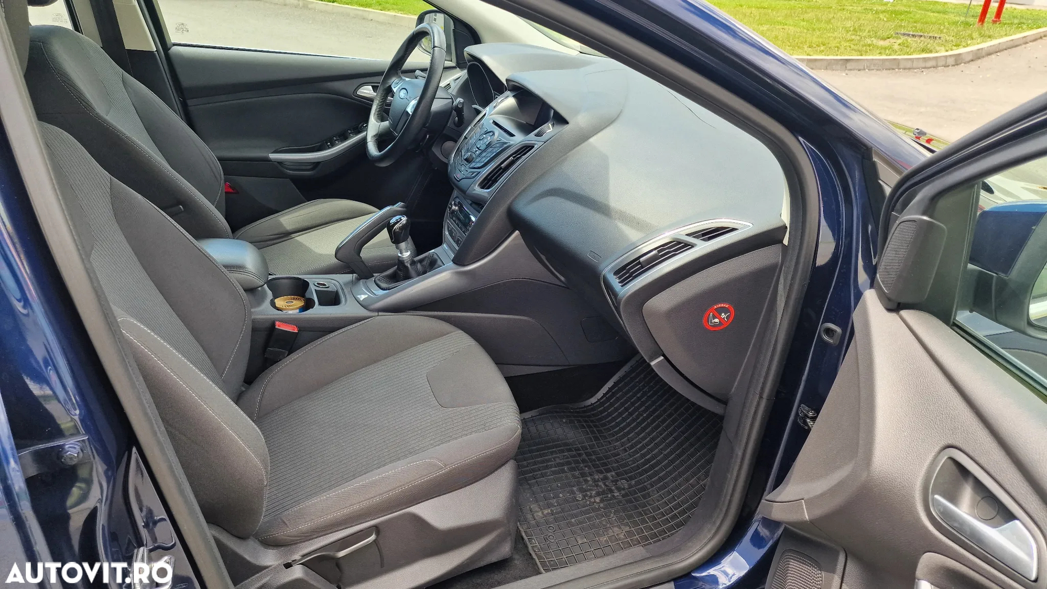 Ford Focus 1.6 TDCI DPF Titanium - 10