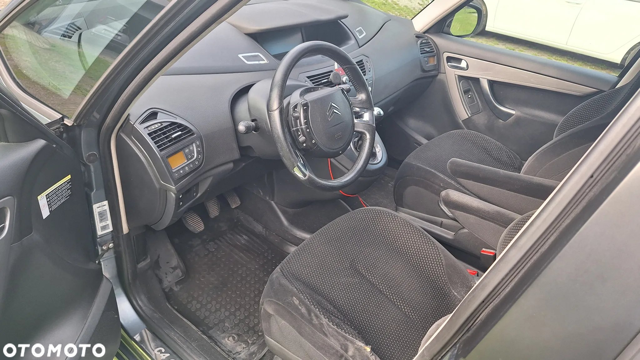 Citroën C4 Grand Picasso - 11