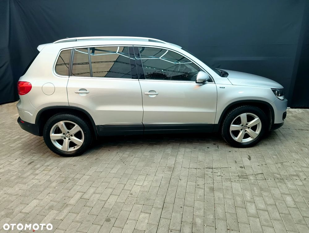 Volkswagen Tiguan - 10