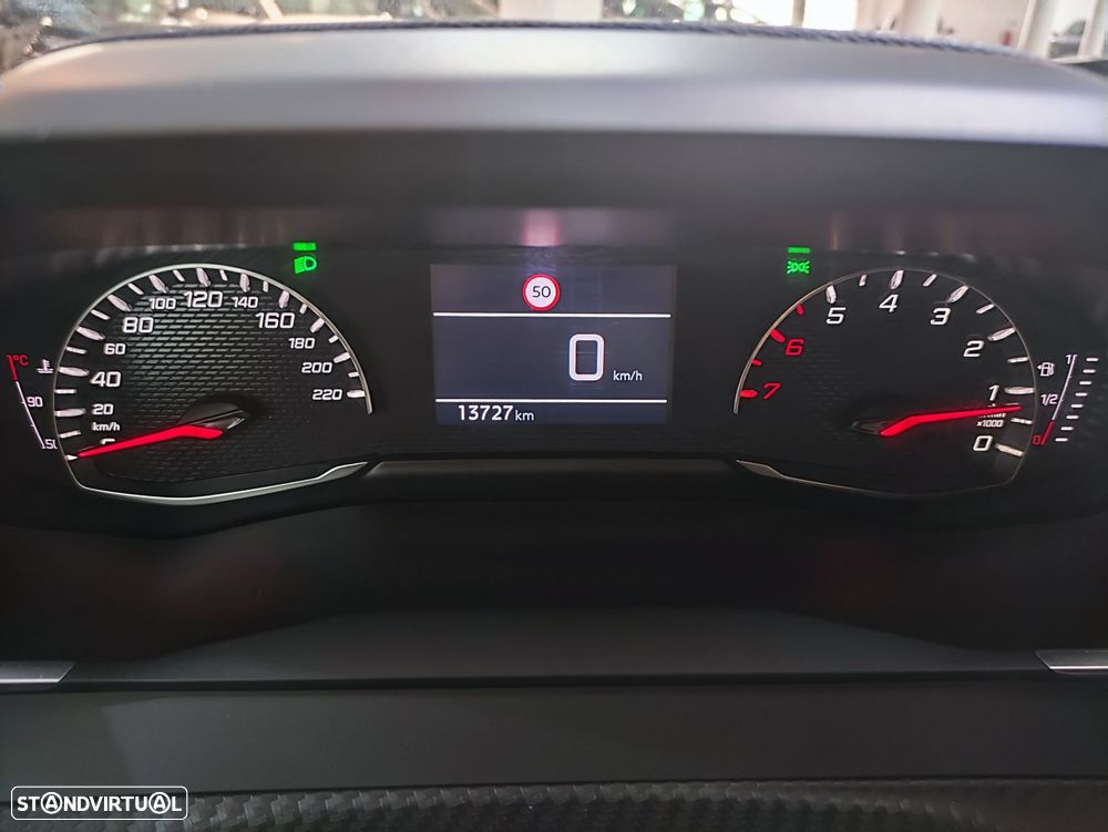 Peugeot 2008 1.2 PureTech Style - 14