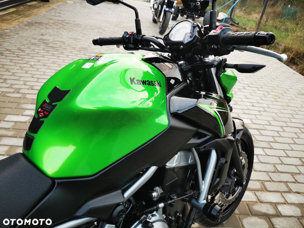 Kawasaki Z 650 - 24